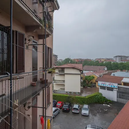 I-host - Cesarotti 2 Appartement