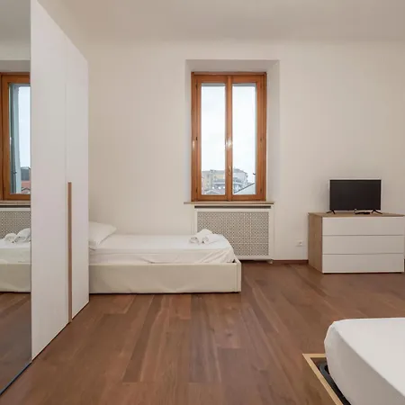 Appartement I-host - Cesarotti 2
