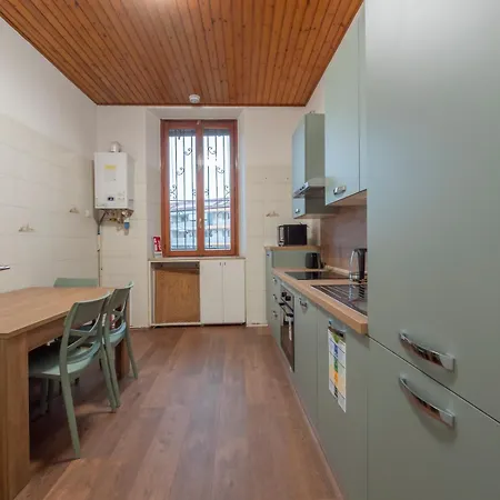 I-host - Cesarotti 2 Appartement