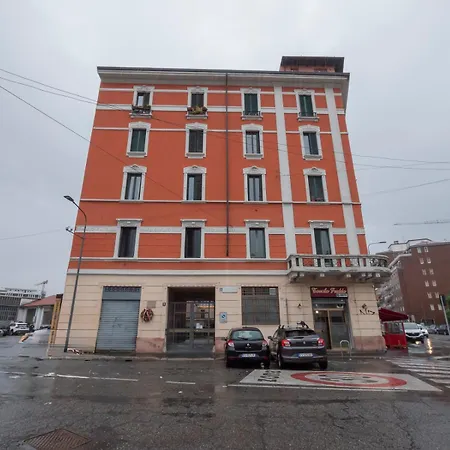 I-host - Cesarotti 2 * Milan